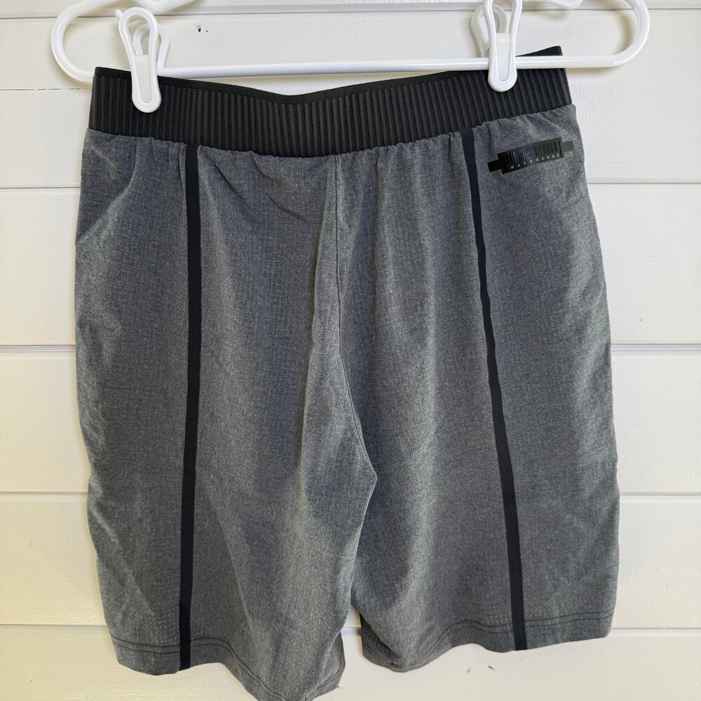 Adidas Climalite Athletic Shorts Mens Small Gray Drawstring Workout‎ Athleisure - Picture 2 of 7